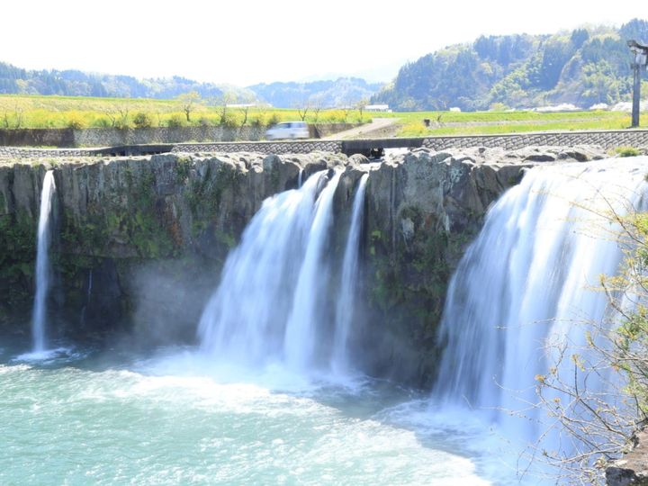 All About ニュース編集部が全国238人を対象に実施した「道の駅」に関するアンケートの調査結果から、旅の目的地にしたいと思う「大分県の道の駅」ランキングを発表！ 2位「原尻の滝」を抑えた1位は？