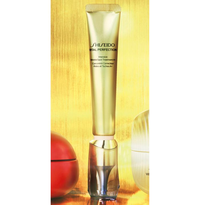 美白有効成分と独自エイジング成分でトータルケア。SHISEIDO バイタルパーフェクション リンクルリフト ディープレチノブライト A＋［医薬部外品］20g 1万5950円（SHISEIDO）※9月1日発売