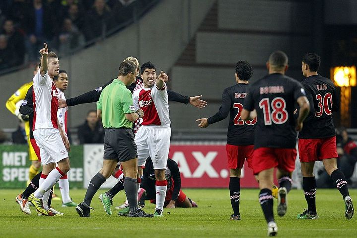 スアレスが受けた「最も長い出場停止処分」TOP5