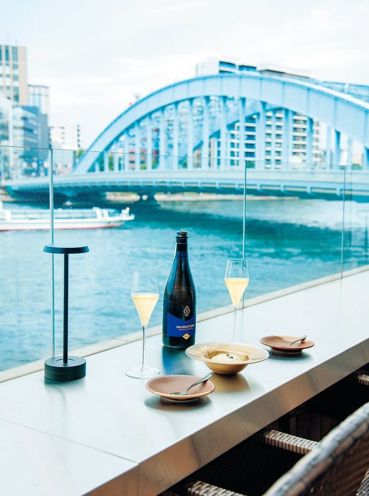 水天宮前『VINOMONDO』のテラス席