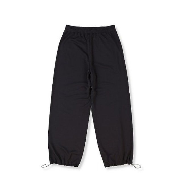 しまむら休井 美郷コラボの裾ドロストパンツ