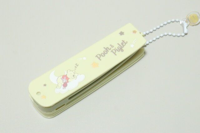 折りたたみヘアブラシ（くまのプーさん）2