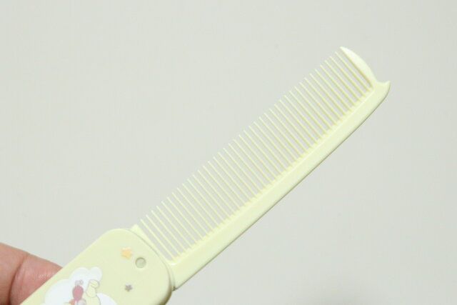 折りたたみヘアブラシ（くまのプーさん）7