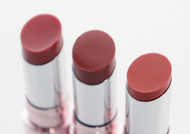 CANMAKE ラスターヴェールルージュ 3色 キャップを外した状態