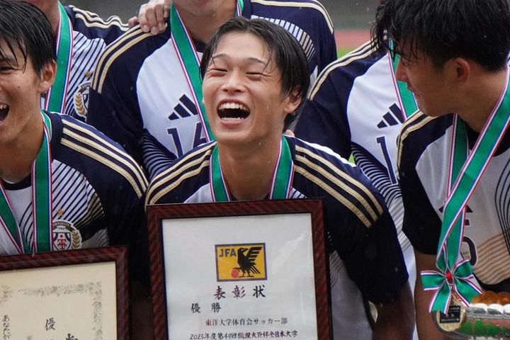 東洋大が総理大臣杯初優勝！カターレ富山内定の湯之前匡央は「自信につながる」と冬夏連続優勝を糧にする
