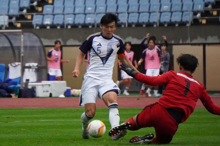 東洋大の柏レイソル内定DF山之内佑成、総理大臣杯初優勝も今後の戦いに気を引き締める