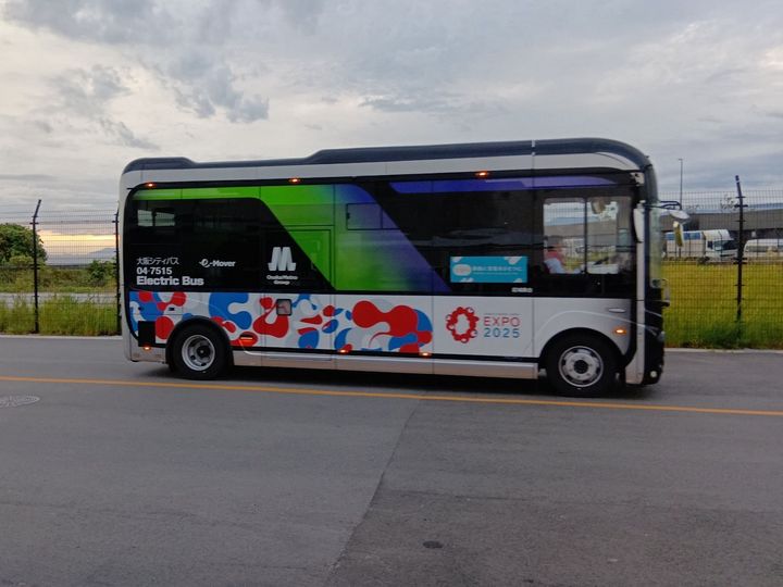 大混雑でも安心！関西万博を快適に巡る救世主バス『e Mover』はアトム級！お勧めの停留所とは？