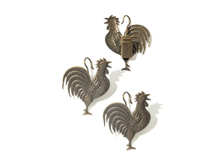 童話から飛び出したようなニワトリモチーフがキュート