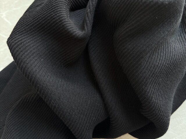 GU リブニットボートネックプルオーバー（半袖） BLACK 地厚な生地