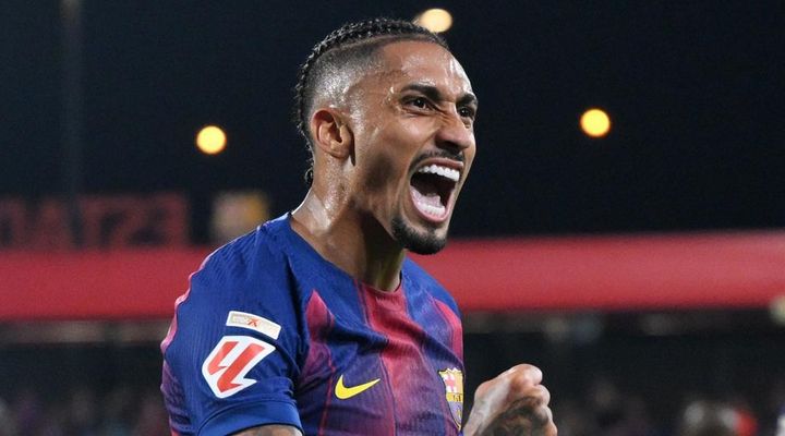 28歳世界的スター選手、試合前の遅刻でベンチ行き！？途中出場から2ゴールの大暴れ