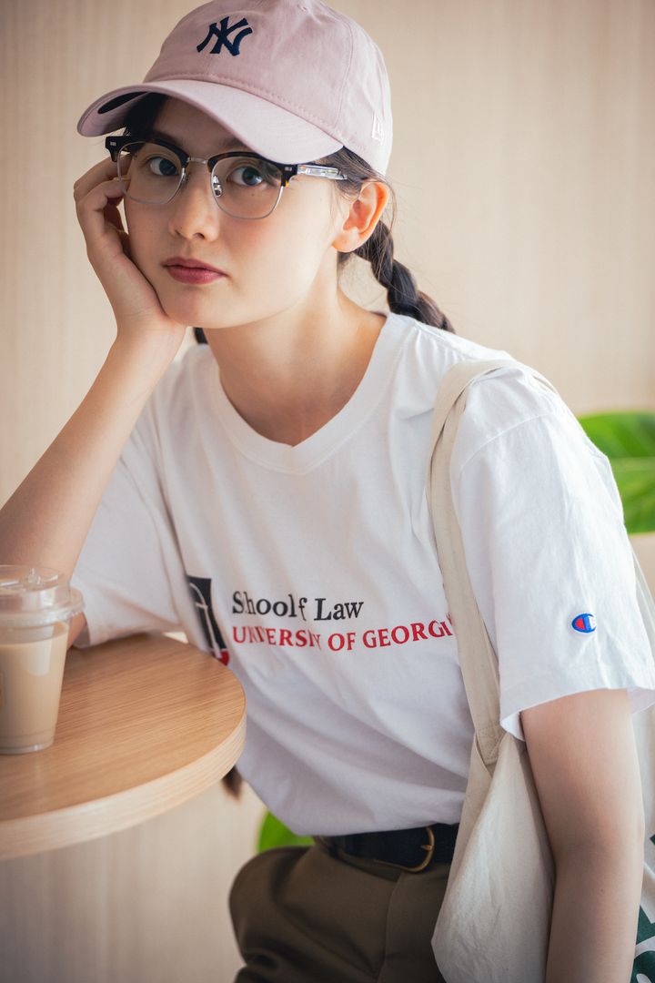 まだまだ暑い9月のTシャツ×チノパン着こなし2選。きりっと見せるコツって？【FUDGE FRIEND おしゃれさんの毎日コーディネート｜うさみ】