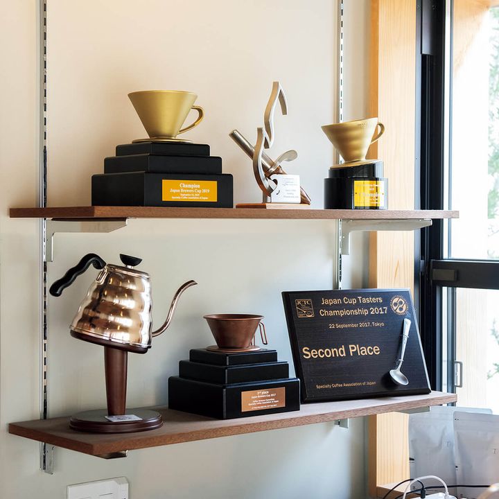 埼玉〈ビスポーク・コーヒー・ロースターズ〉店内