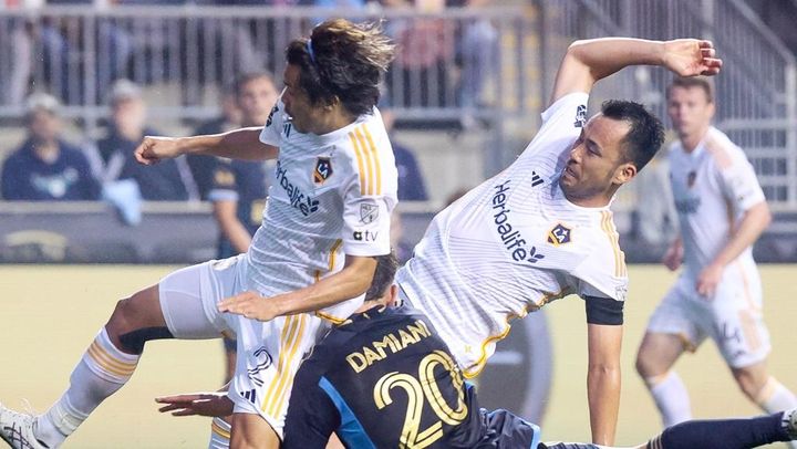 37歳と31歳の元日本代表コンビ、アメリカで初のアベックゴール！最下位の昨季全米王者を救う