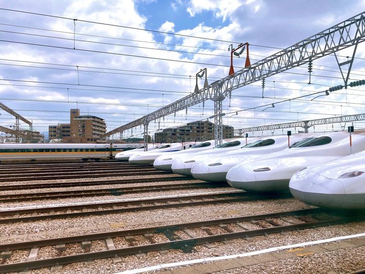北九州の技術が産んだお土産！自分で組み合わせて作るお菓子「メカサブレ 新幹線セット」【旅するデザイナーがおすすめするお土産たち！】