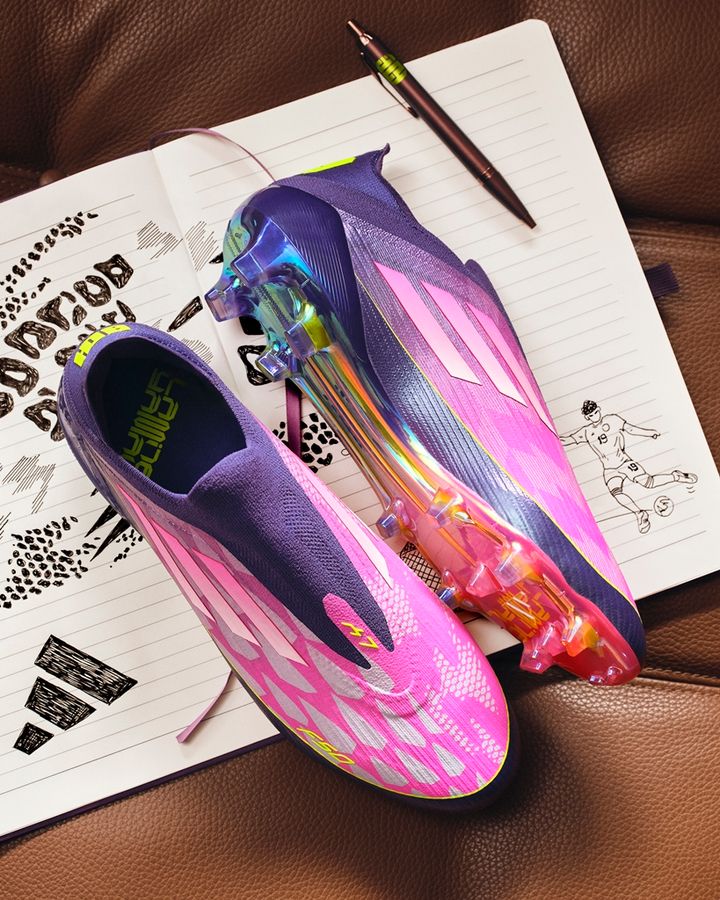 18歳の天才FW、シグネチャースパイクがadidasから登場！久保建英も履く『F50』が特別仕様に