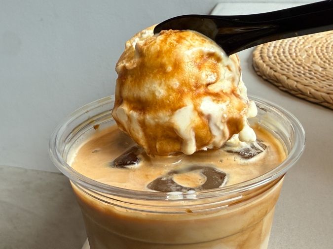 ジョネス-late Ø JONES FUKUOKA（ジョネス フクオカ）