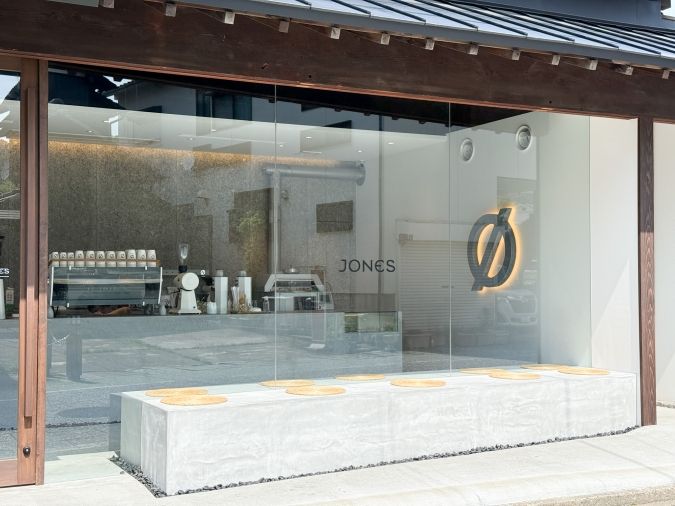 ジョネスー外観２ Ø JONES FUKUOKA（ジョネス フクオカ）