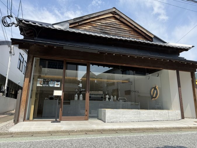 ジョネスー外観 Ø JONES FUKUOKA（ジョネス フクオカ）