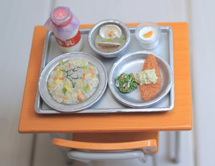 給食に「ベニズワイガニ」が丸ごと！？