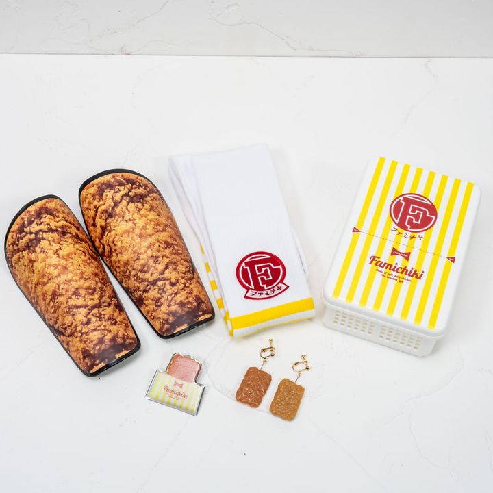 ファミリーマート「ファミチキ あげあげ祭」