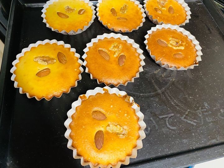 秋の味覚！砂糖、バターも控えめ「ナッツ入りマドレーヌ」