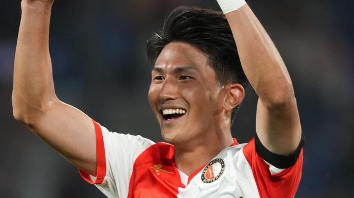 28歳日本代表DF、オランダ名門で活躍！「日本の戦士は全身全霊を注いだ」と現地紙が週間ベスト11選出