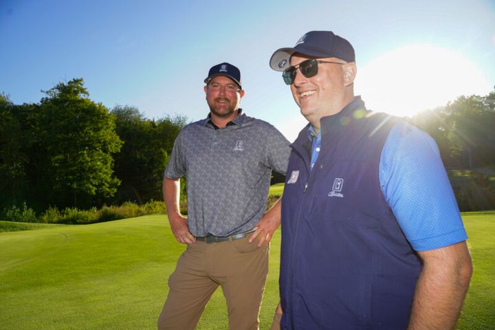 女子プロ、表彰式で危うくびしょ濡れ？グリーンへ散水した深いワケ