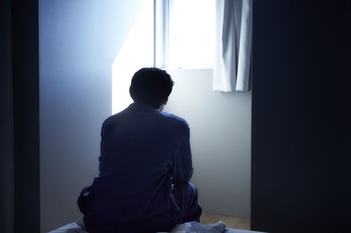 病気で長年ひきこもる人が受診しなかった場合のリスクとは？（画像はイメージ）
