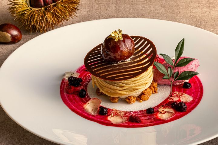 利平栗のモンブラン カシスのソルベ添え