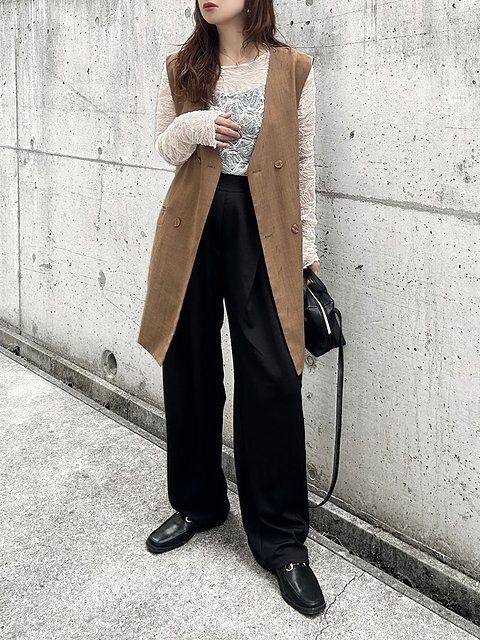 黒ワイドパンツコーデ4