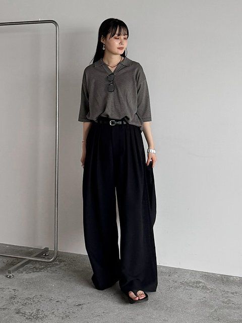 黒ワイドパンツコーデ2