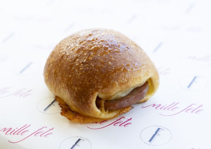 スパムとチーズが絶妙な「ベイクド・スパム・バオ」$6