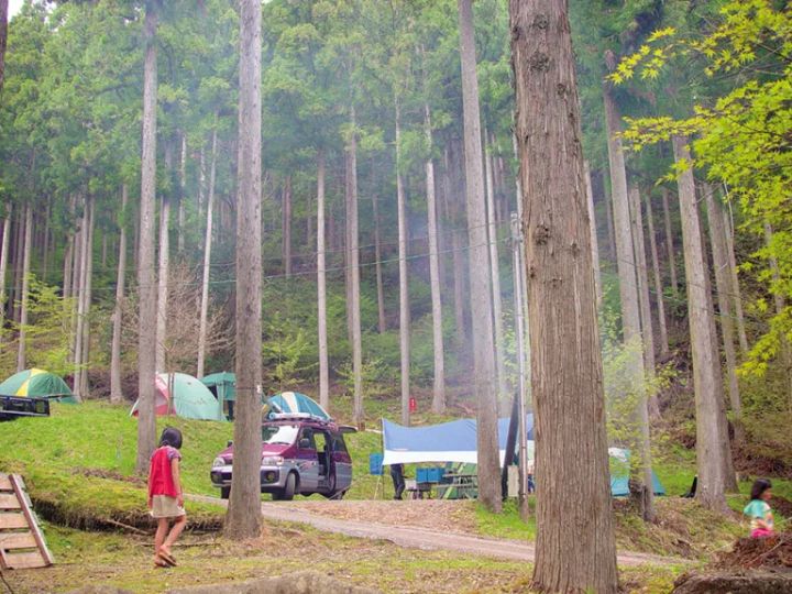 ワークマンの『XShelter』が更に進化！+15℃の“着る断熱材”が画期的すぎる！