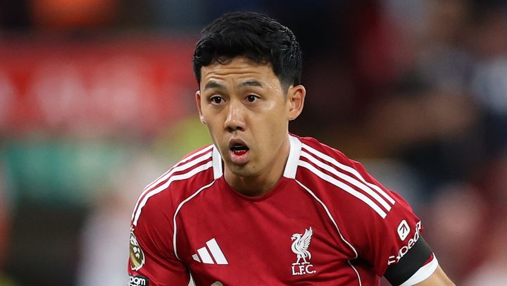 「遠藤航らは非常に優れたMFでフィットしている」リヴァプールのスロット監督、CL開幕前に言及