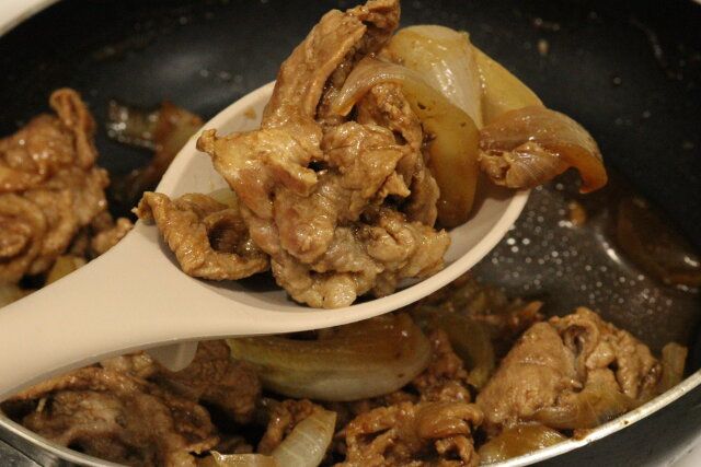 木製ハンドルシリコーンキッチンツール（調理スプーン） すくう