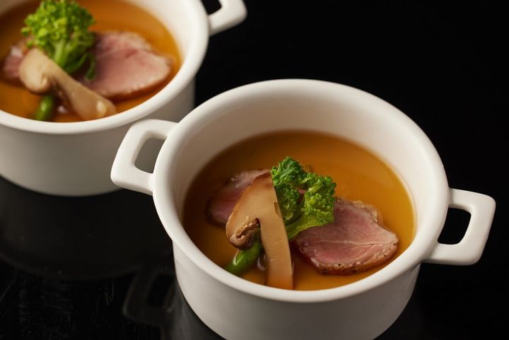 松茸のコンソメロワイヤル