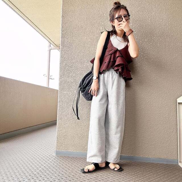 UNIQLOのイージーパンツ6