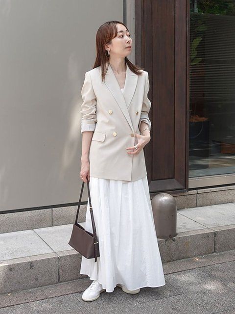 テーラードジャケットコーデ5