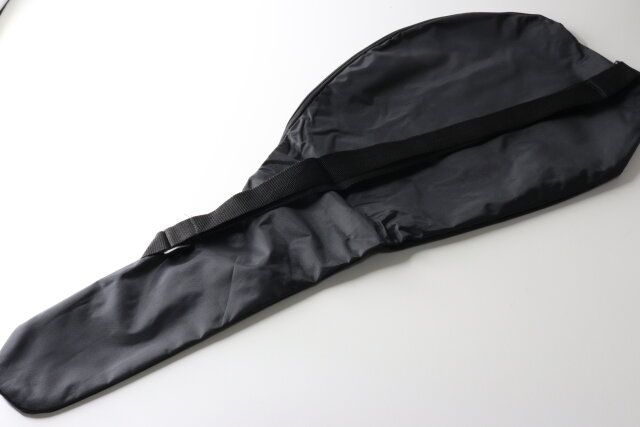 ダイソーのテニスラケット収納ケース2