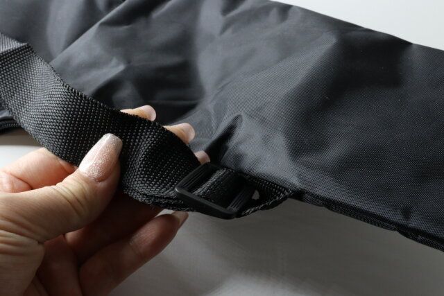 ダイソーのテニスラケット収納ケース4