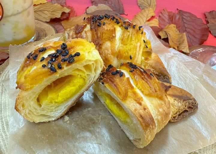 濃厚ねっとりな甘さがたまらないプレミアムチョコクロ