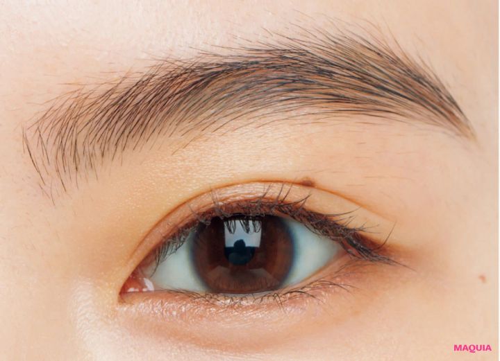 2025年秋 眉毛のトレンド 醸し眉