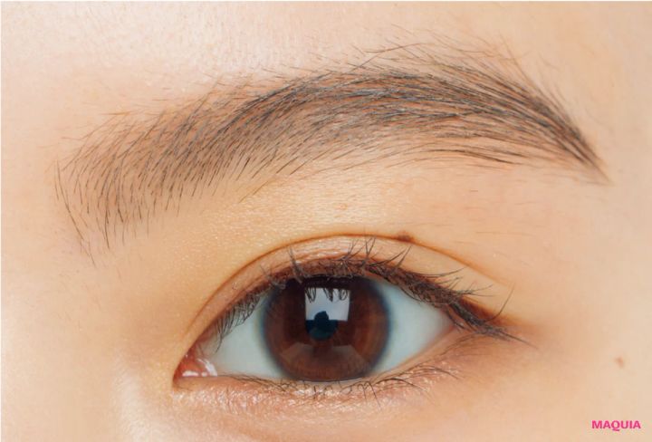 醸し眉を作るおすすめアイテム ジルスチュアート ムースブロウ マスカラ 仕上がり