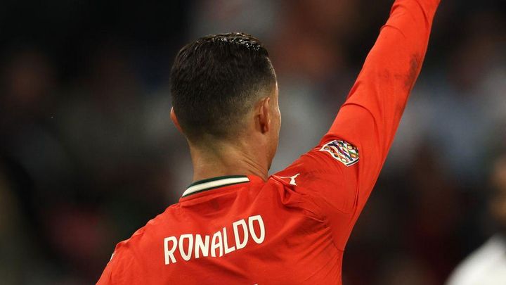 ロナウドvsメッシ！「代表チームでのゴール数が最も多い選手」5名