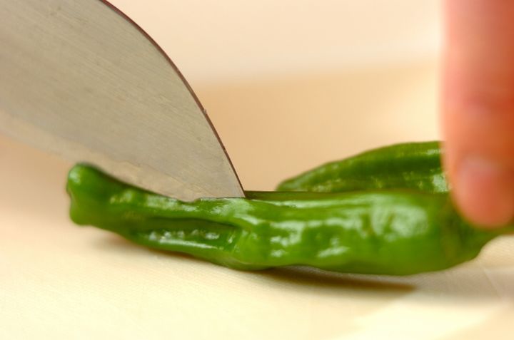 鮭の照り焼きの下準備1