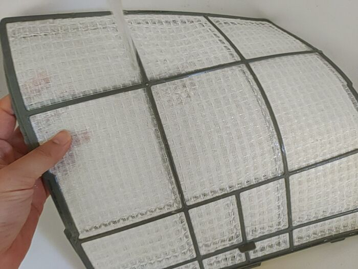 夏の終わりの「ひと仕事」！今こそ一気にやっておきたいお掃除3選【便利グッズで超簡単】