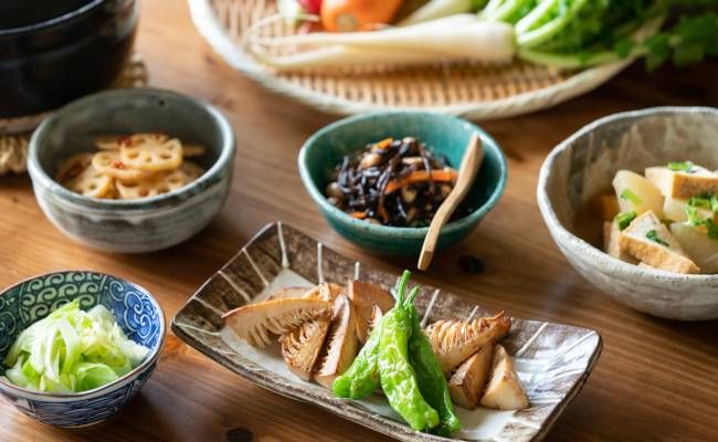 野菜が多い和食のイメージ