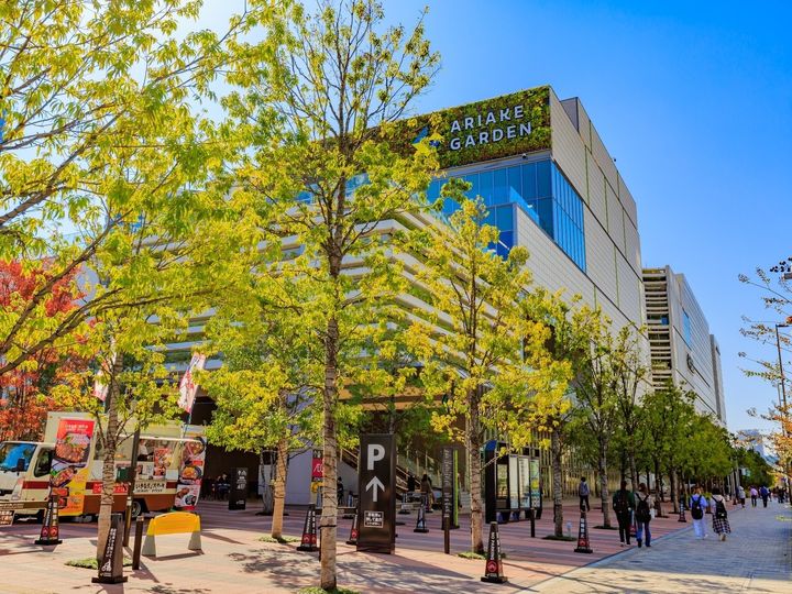 大東建託は、東京都に住む20歳以上の男女を対象に居住満足度調査を行い、「いい部屋ネット 街の幸福度ランキング2025＜東京都版＞」として発表しました。東京都民が選ぶ「街の幸福度」駅ランキングの2位は「有明A（エリア）」、1位は？