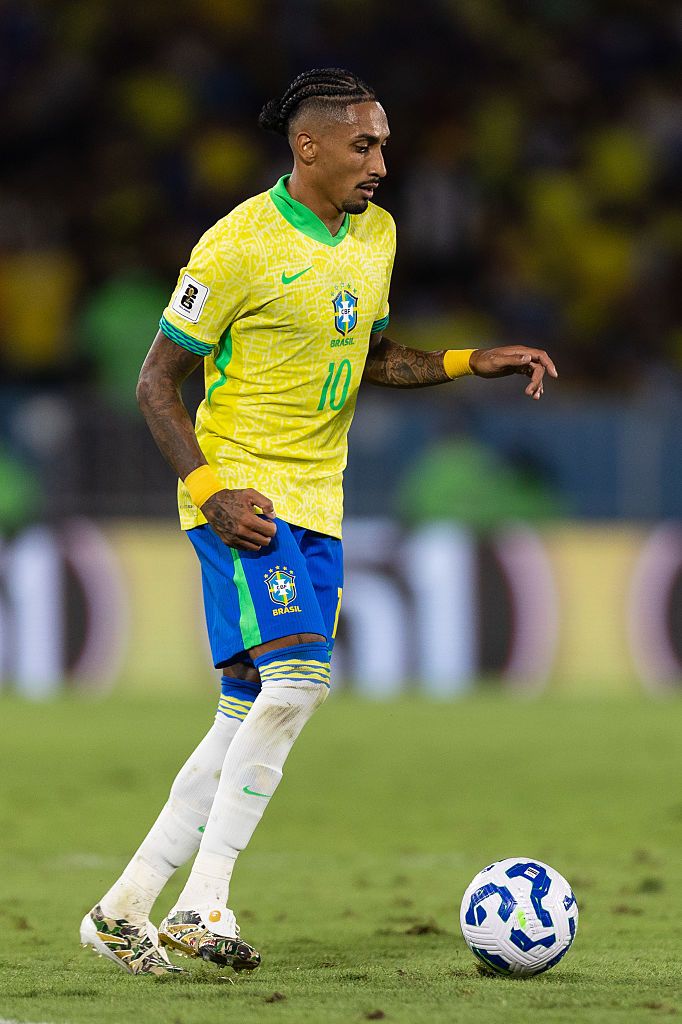 adidas×BAPEの最強サッカースパイク、バルセロナの主力FWが試合で着用中！ブラジル代表の「新10番」