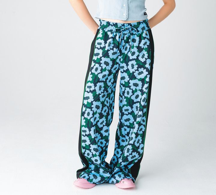 オランダから届いたハッピーな一着